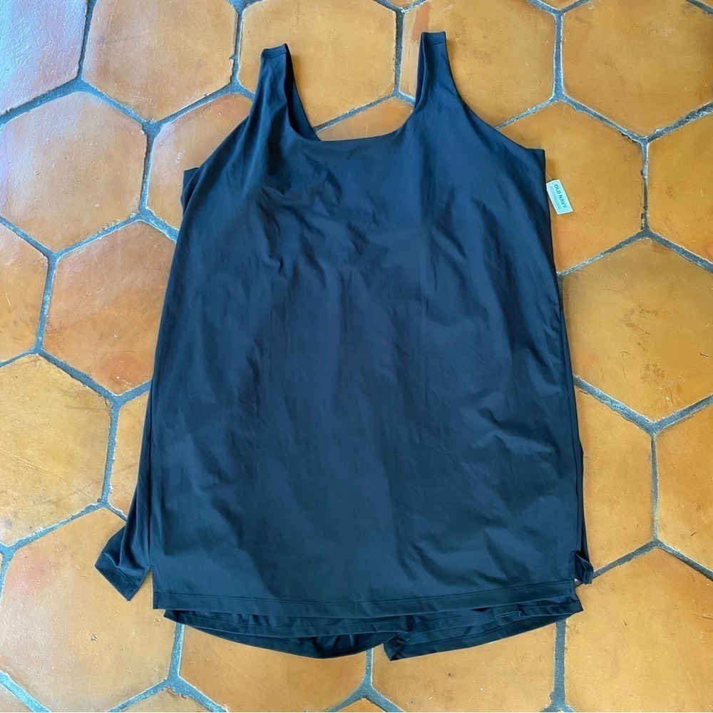 Old Navy Active Womens Athletic Dress Skort 4X Black Powersoft Go-Dry Sleeveless